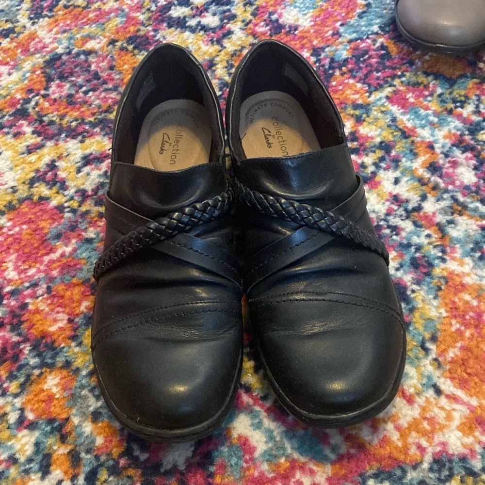 Black flats